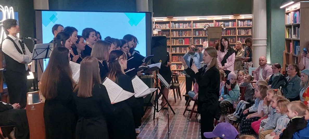В Доме книги прошёл благотворительный концерт ко Дню защиты детей
